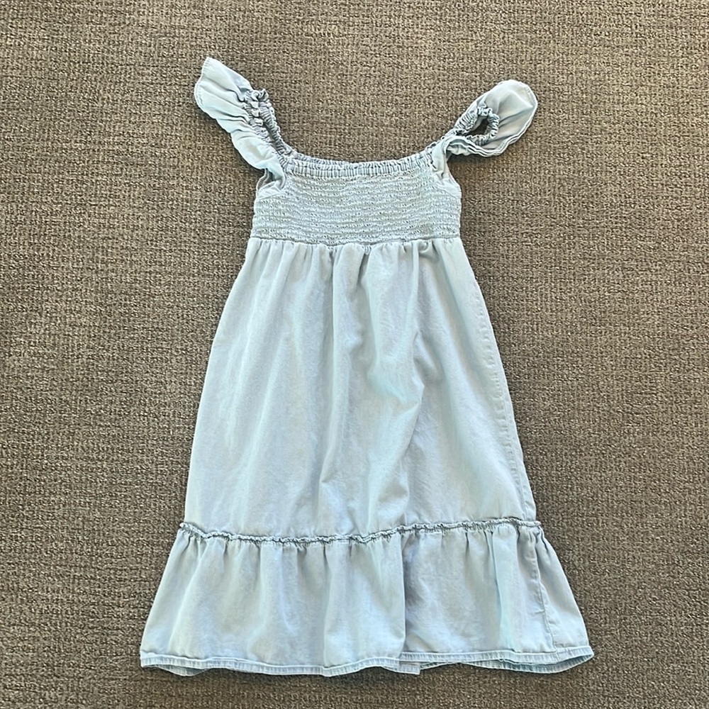 Gap kids size medium (8) chambrey dress